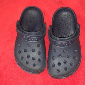 Toddler crocs